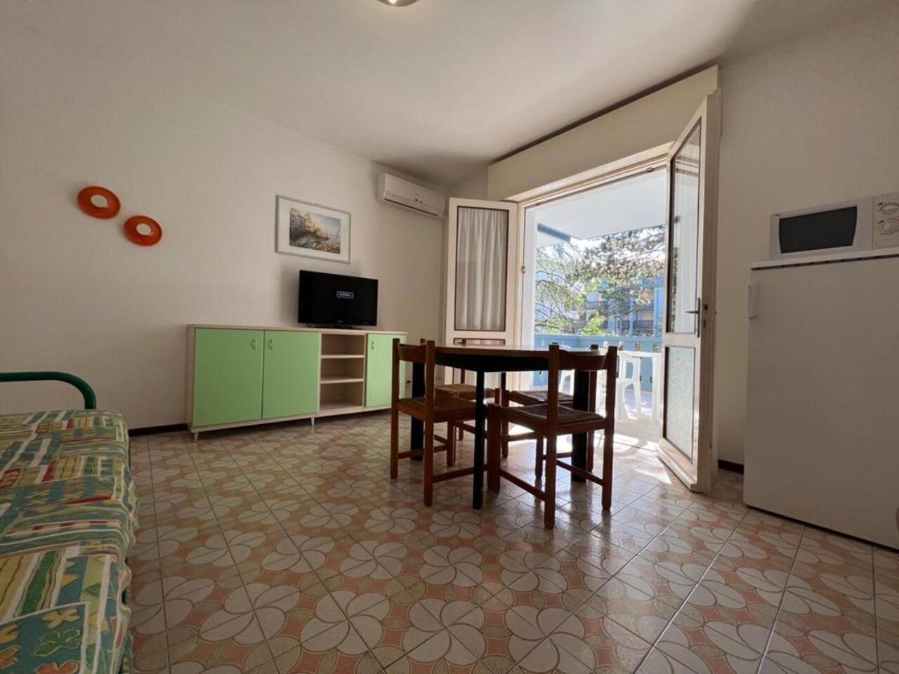 Condominio Ivelca Lignano Sabbiadoro Kültér fotó
