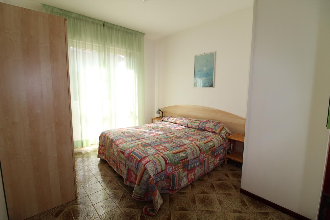 Condominio Ivelca Lignano Sabbiadoro Kültér fotó